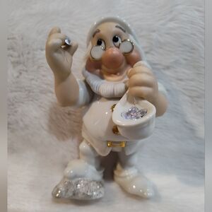 Lenox -Doc's Discovery Figurine